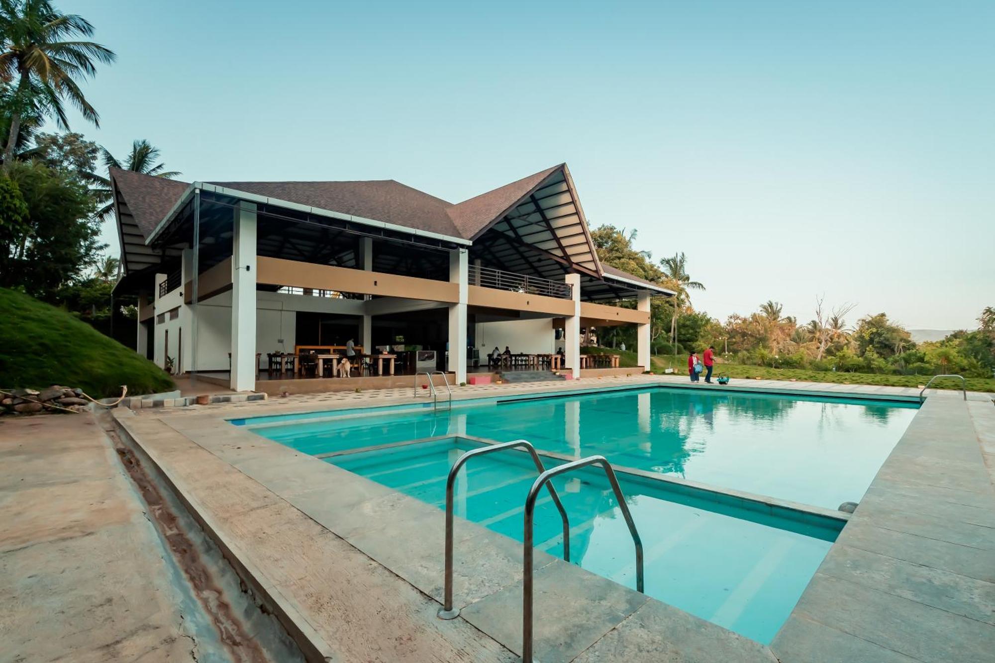 Commune18 Spa Resorts Чикмагалур Екстер'єр фото