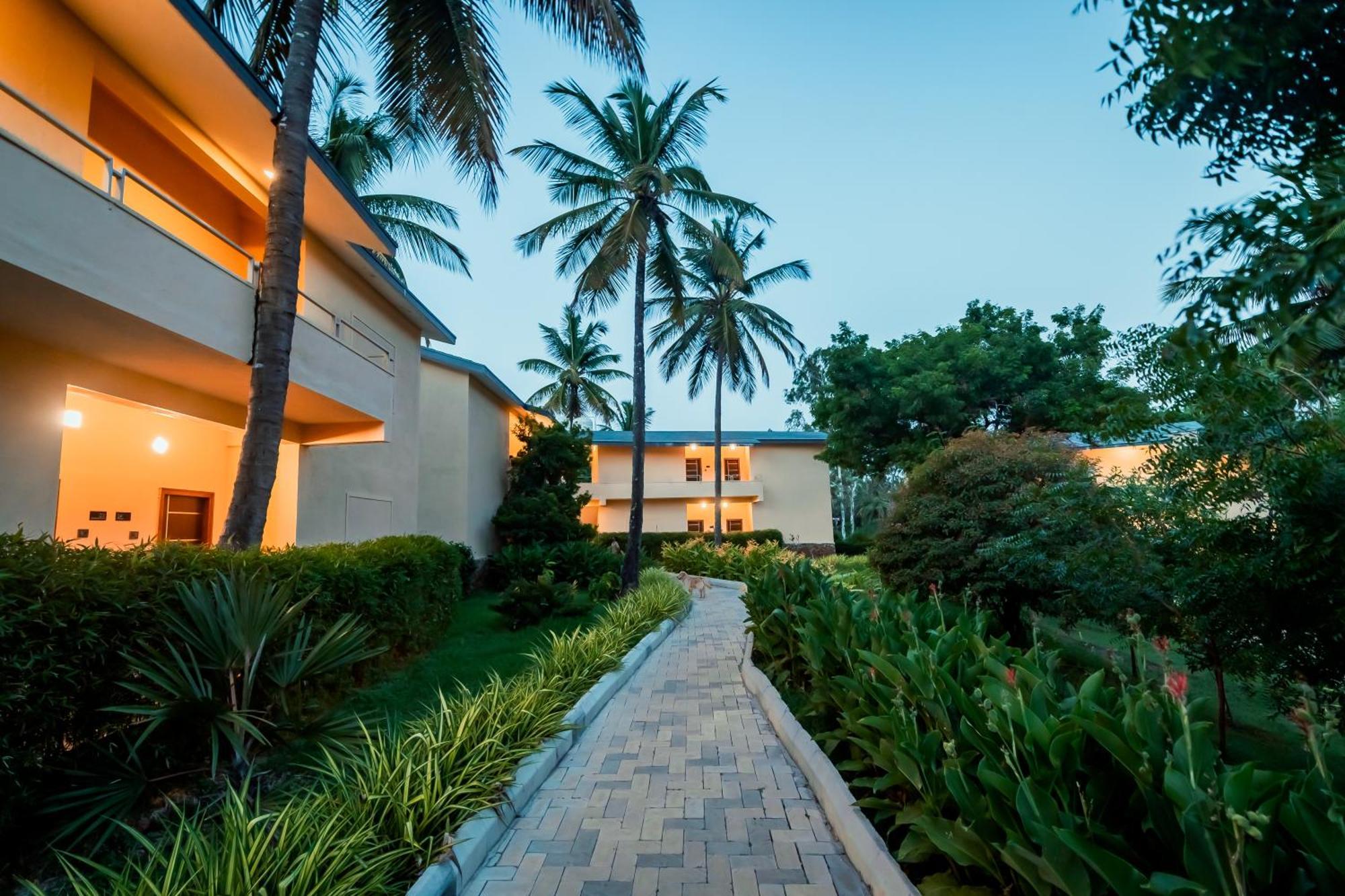 Commune18 Spa Resorts Чикмагалур Екстер'єр фото