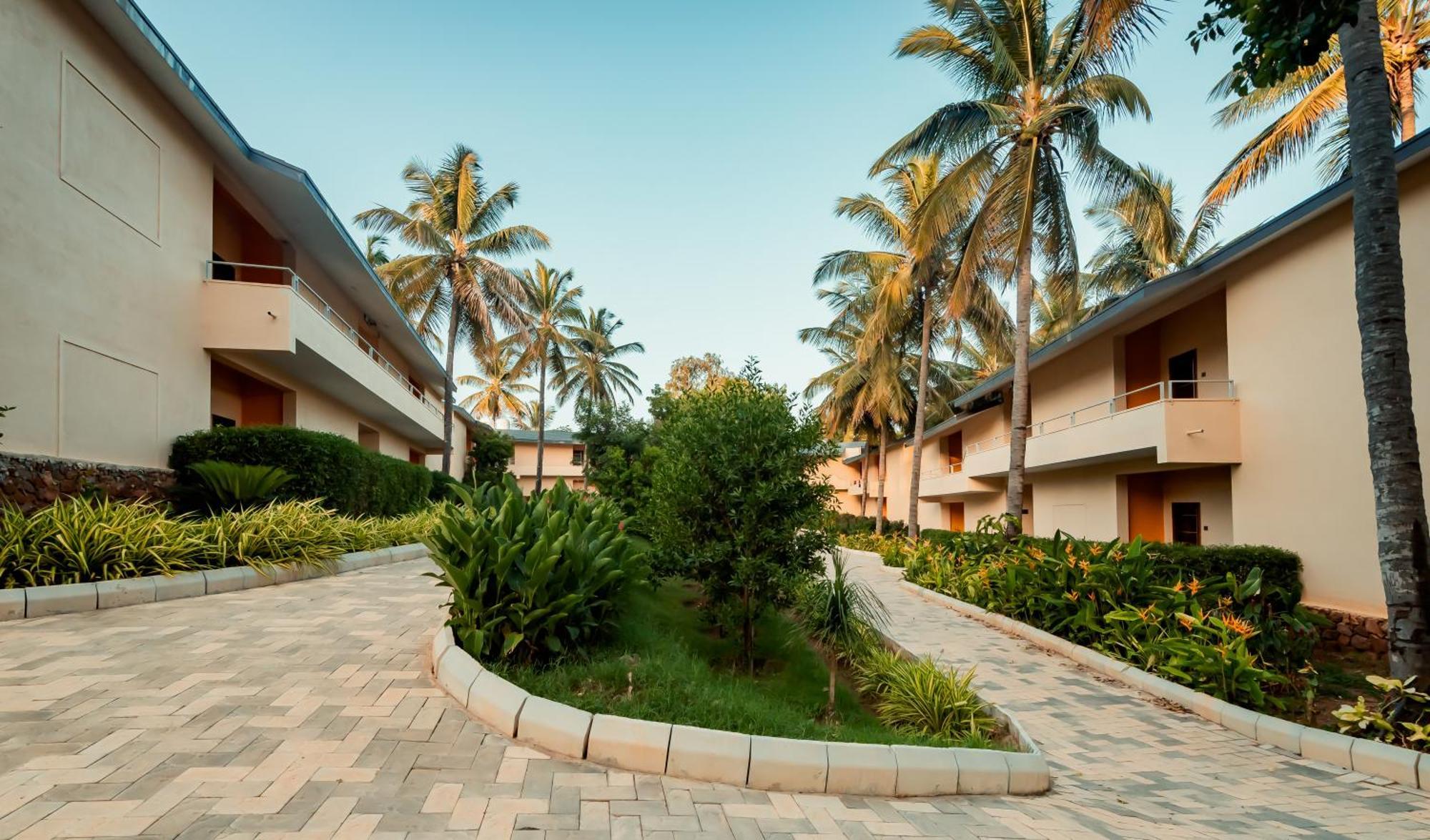 Commune18 Spa Resorts Чикмагалур Екстер'єр фото