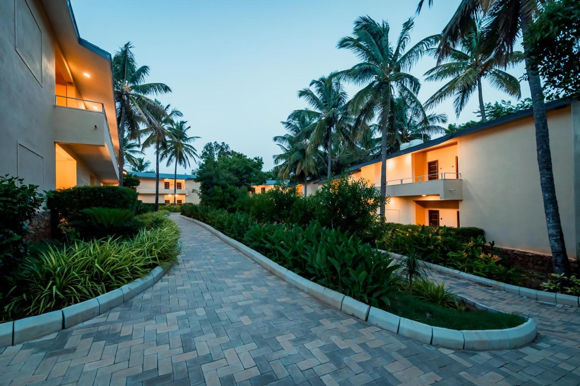 Commune18 Spa Resorts Чикмагалур Екстер'єр фото